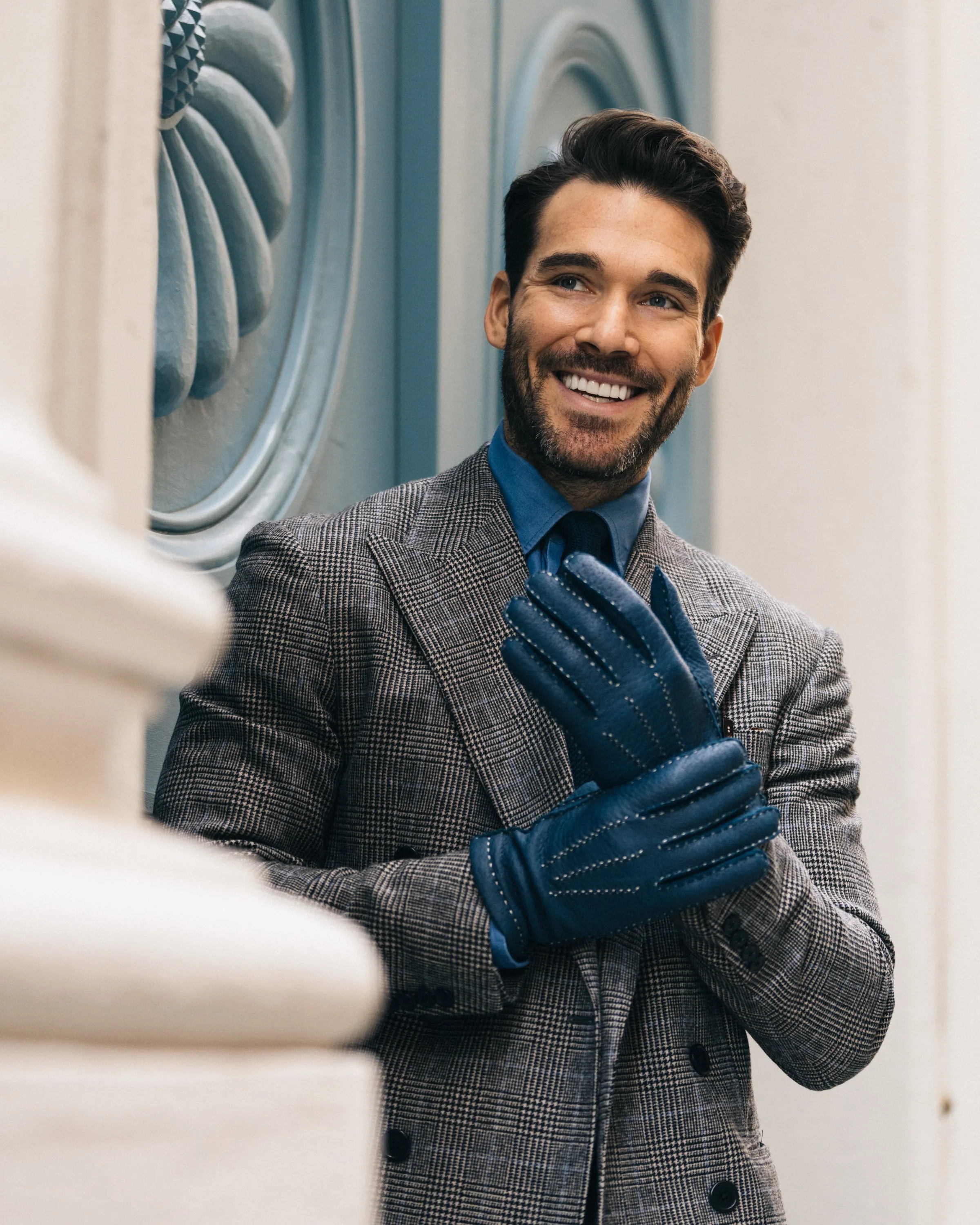 Gentlemen's Gloves from Denim Blue Peccary Lined with Cashmere