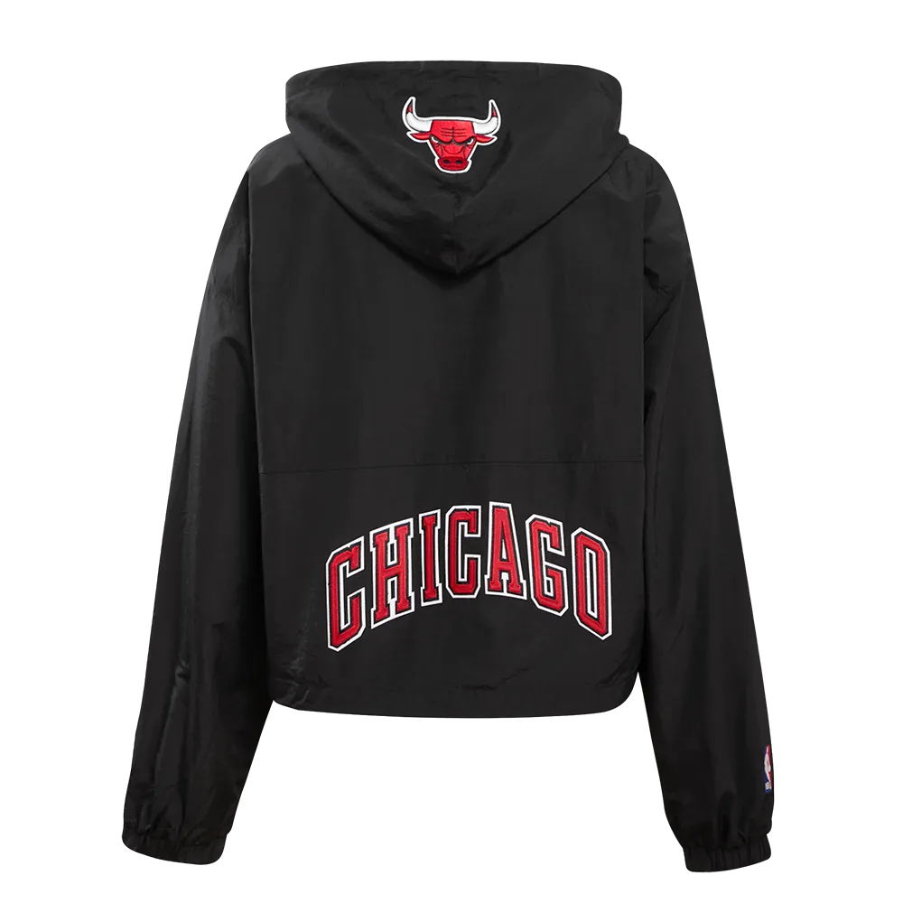 NBA CHICAGO BULLS CLASSIC WOMEN'S WIND WOVEN 1/2 JACKET (BLACK)